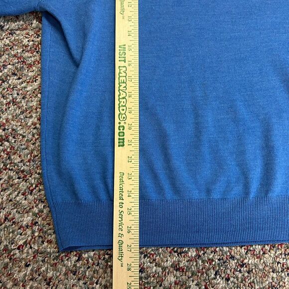 Jos. A. Bank Traveler's Collection Medium Blue Merino Wool V-Neck Sweater Size M - Picture 8 of 8
